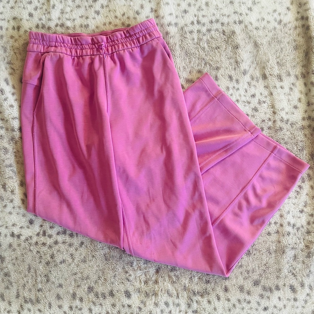 lululemon pink softstream pants 💖🩷